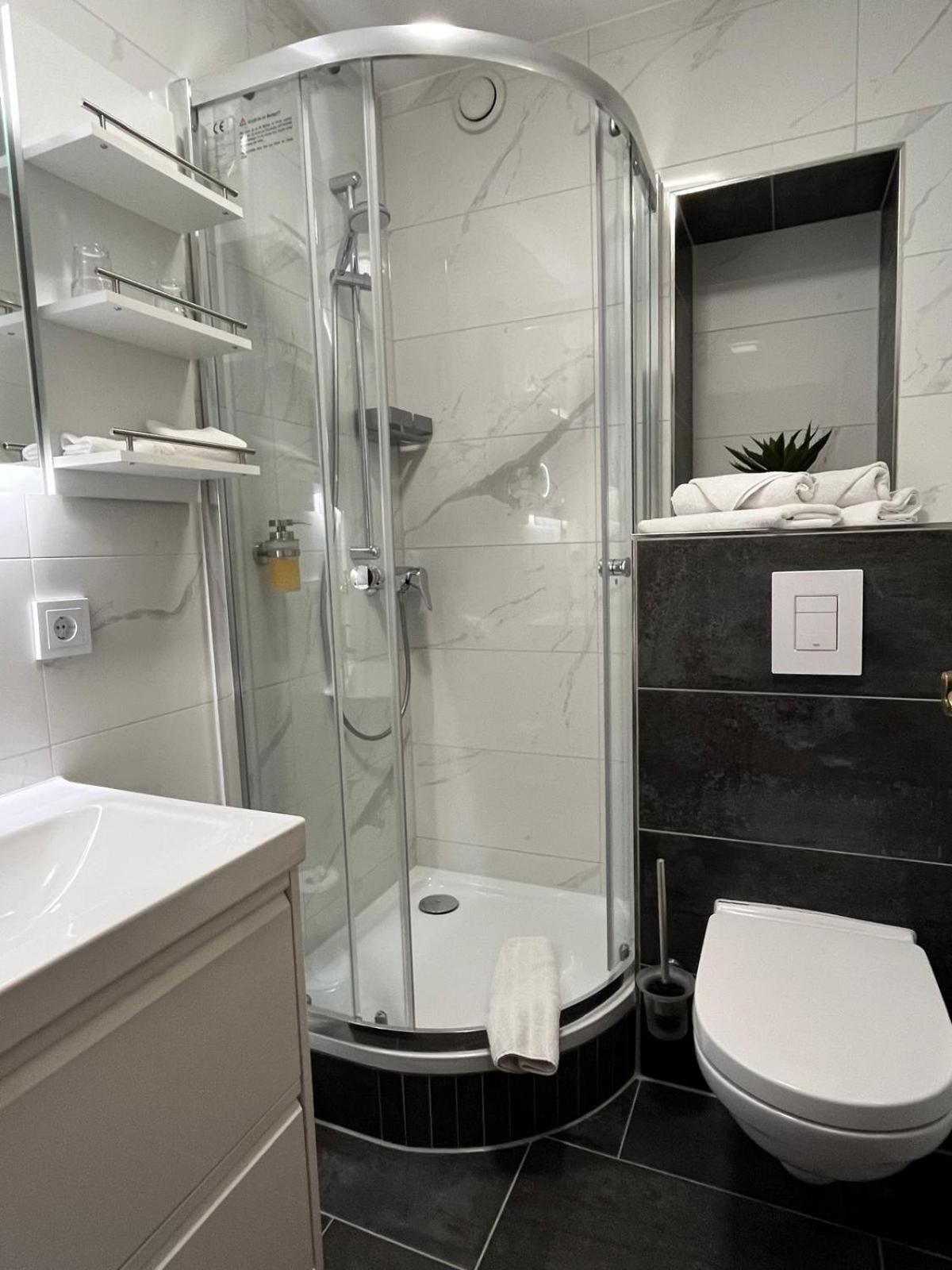 Hotel Markgraf 巴特贝林根 外观 照片