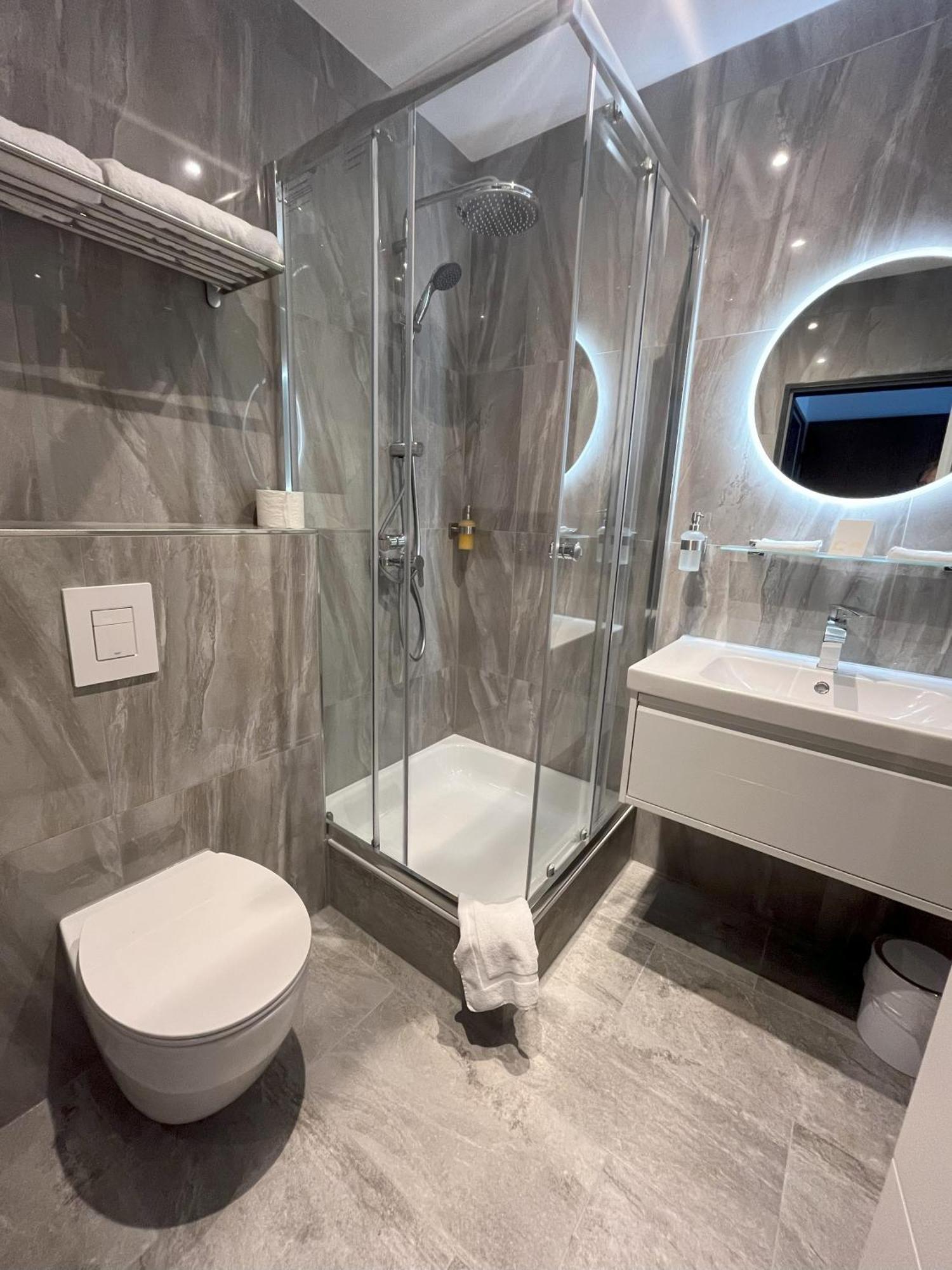 Hotel Markgraf 巴特贝林根 外观 照片